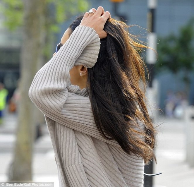 article-2627371-1DCFE2AB00000578-40_634x612