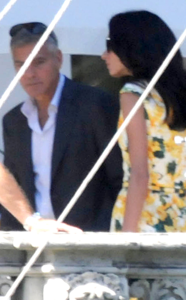 rs_634x1024-140827092330-634.3.Amal-Alamuddin-Visits-George-Cloobey-Set-Kiss.jl.082714