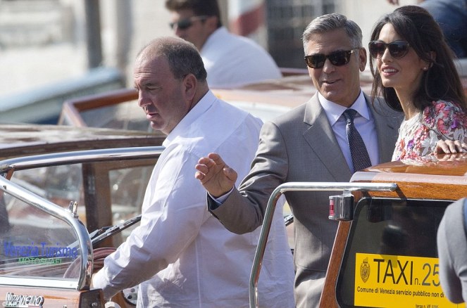 article-2772608-21BE56A500000578-925_964x637