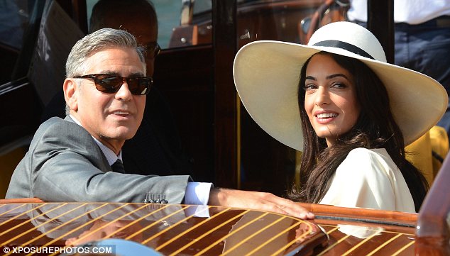 article-2773559-21C5F63400000578-368_634x361