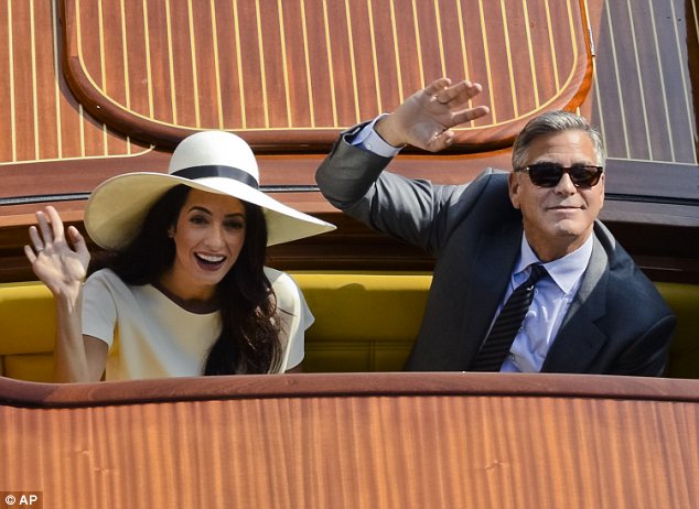 article-2773559-21C6042200000578-59_634x462