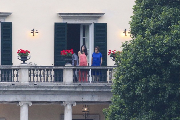 BG_George-Clooney-Amal-Como-Lake-With-mother-4