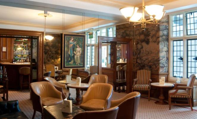 cocktail-bar-danesfield