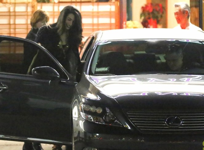 george-clooney-amal-step-out-for-dinner-after-baby-rumors-07
