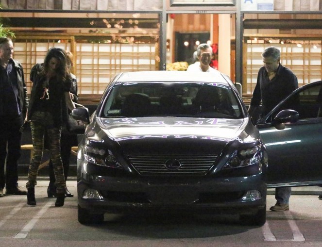 george-clooney-amal-step-out-for-dinner-after-baby-rumors-10