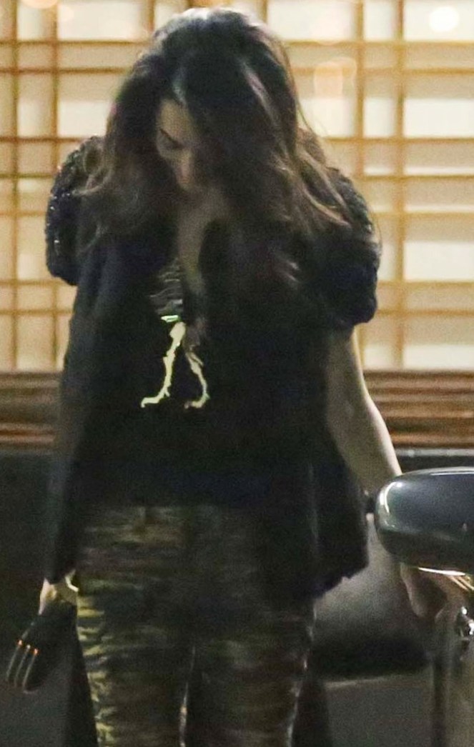 george-clooney-amal-step-out-for-dinner-after-baby-rumors-31