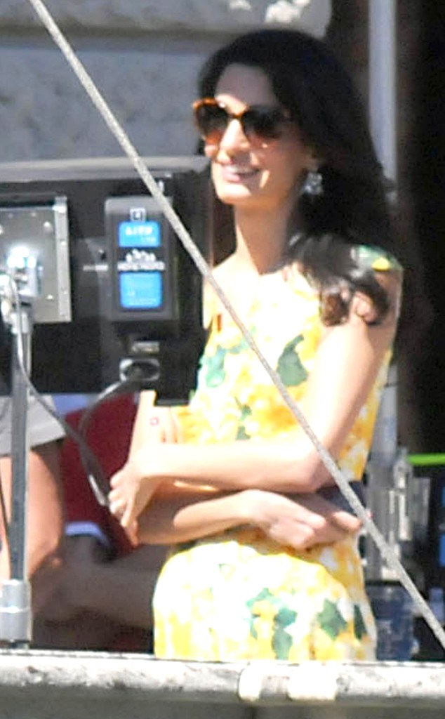 rs_634x1024-140827092332-634-amal-alamuddin-visits-george-cloobey-set-kiss-jl-082714