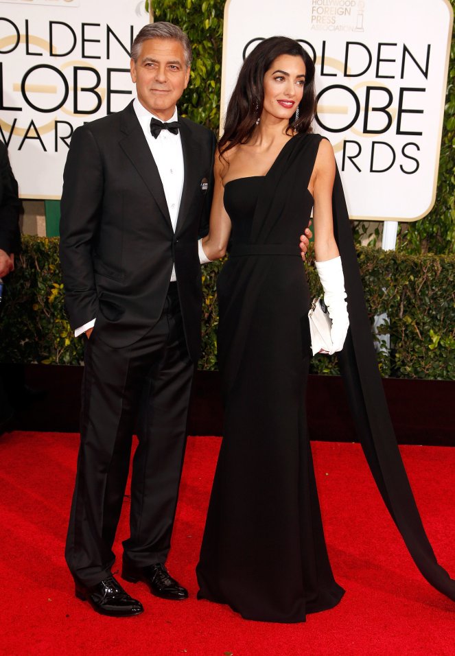 Standing-next-her-new-husband-Amal-steals-spotlight (1)