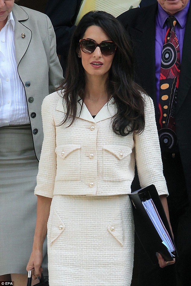 1413373744478_wps_9_epa04447586_lawyer_amal_a