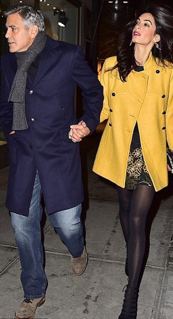 266DB42B00000578-0-image-a-82_1425783731139