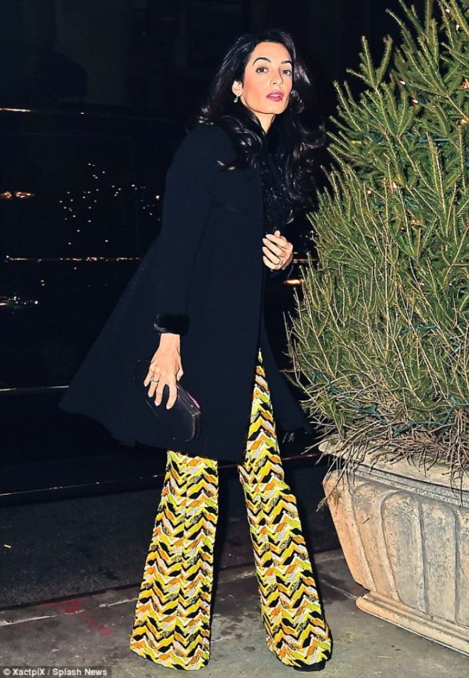 26F71FB000000578-3010402-image-m-64_1427250041247