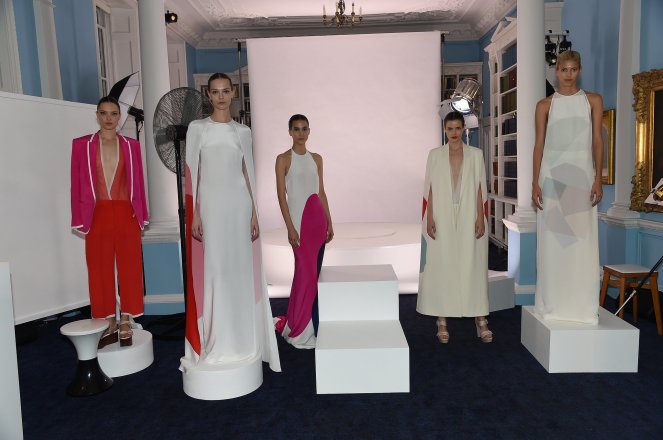 Stella-McCartney-Green-Carpet-Collection (1)