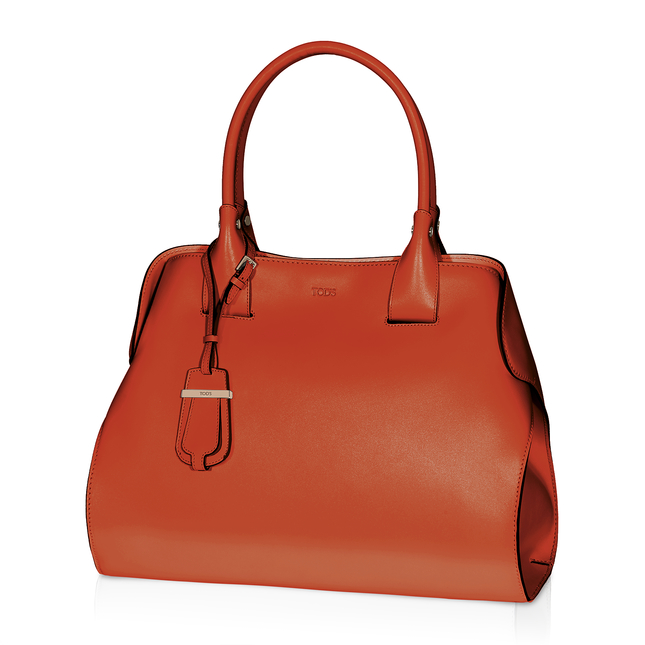 010990480000_01_01_645Wx645H