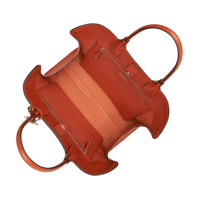 010990480000_02_02_645Wx645H