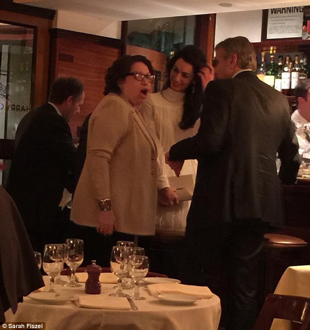 27635DAE00000578-3031452-image-m-86_1428551993229