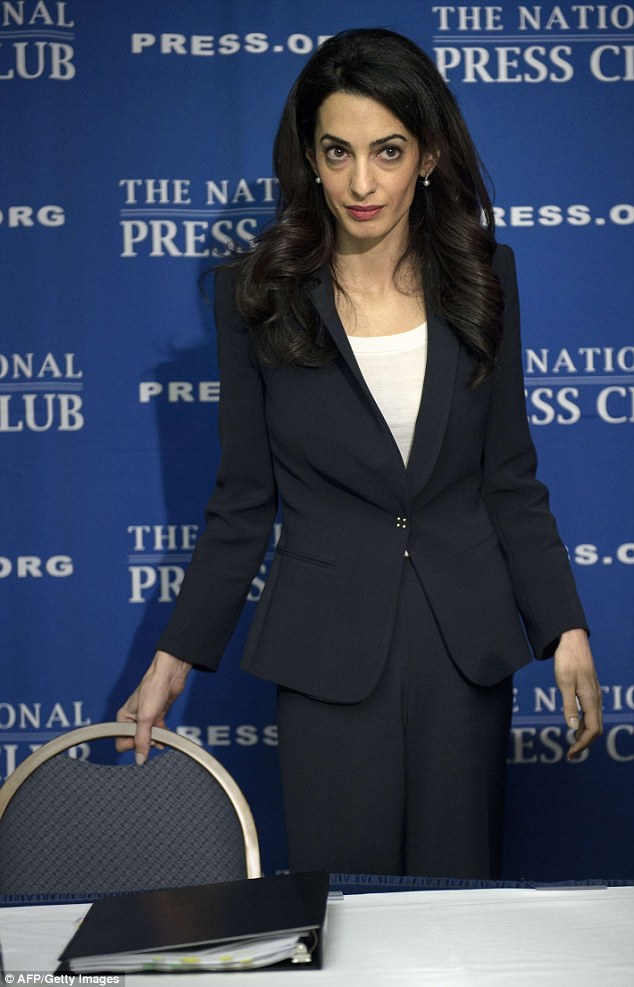 282C388A00000578-0-image-m-38_1430415106710