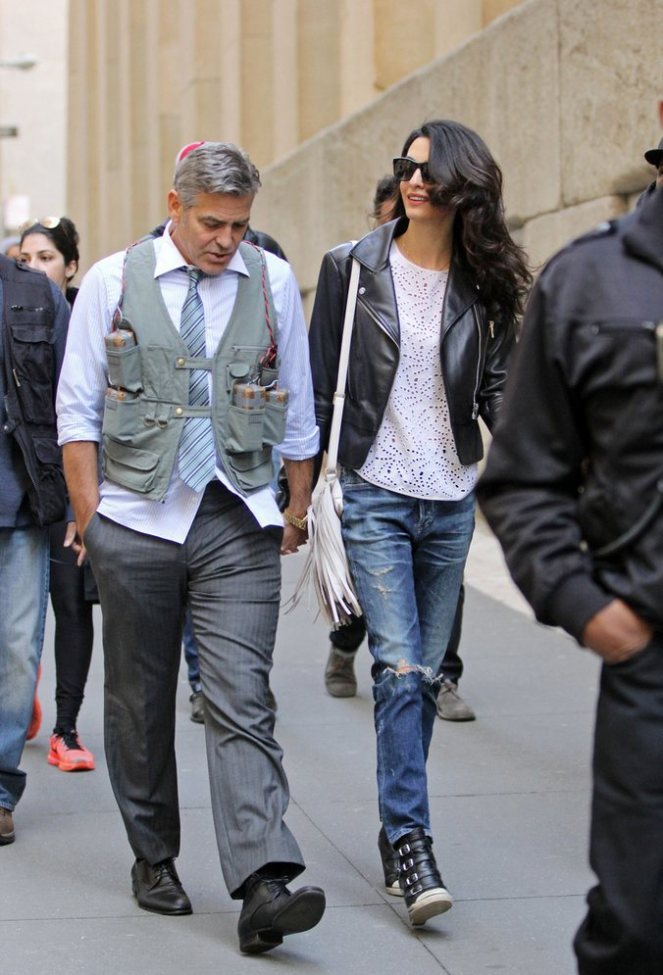 Amal-Alamuddin-Visits-George-Clooney-Set-His-Dog (7)