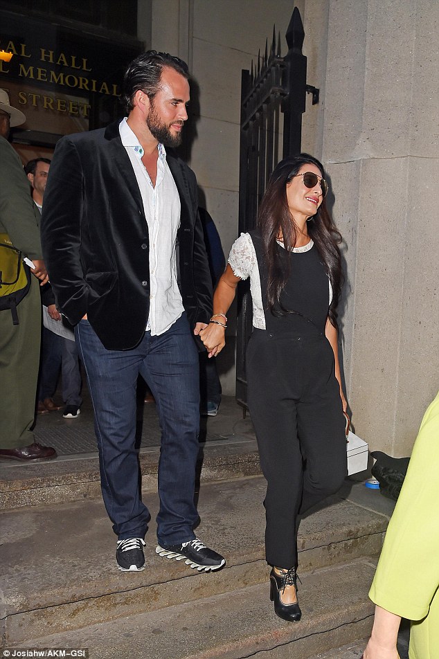 2841389300000578-3065799-Fashion_forward_Tala_Alamuddin_right_and_boyfriend_Nico_left_wer-a-15_1430631969550