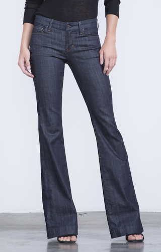 40df7d59b742a17b47ef53f69c6a3543M