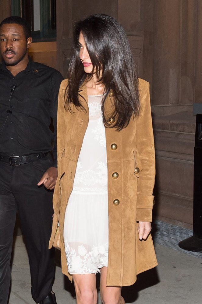 Amal-Clooney-Wearing-Gucci-Suede-Coat-2015 (5)