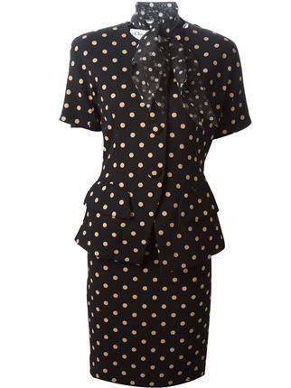 10948051_4635084_322