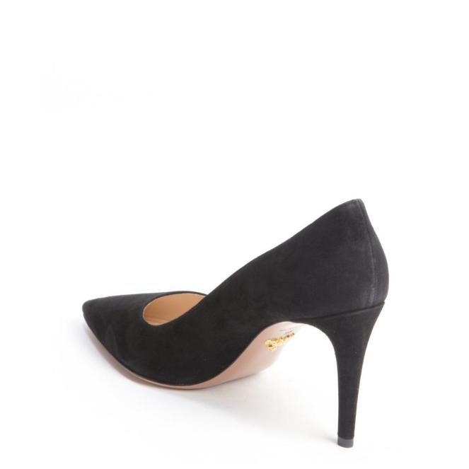 605-Prada-women-s-black-suede-pointed-toe-pumps-3