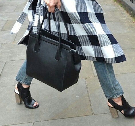 amal checked coat 5