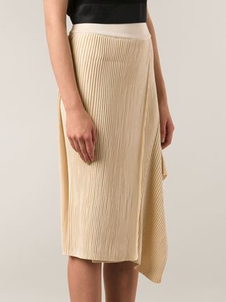 10973420_4744532_322