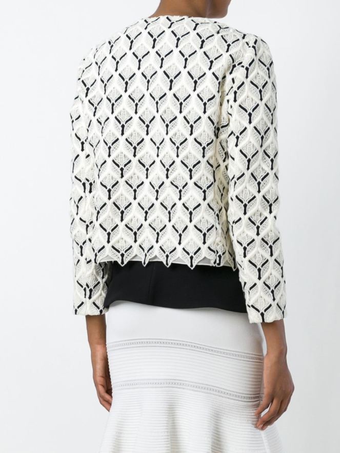 11377786_7207750_1000