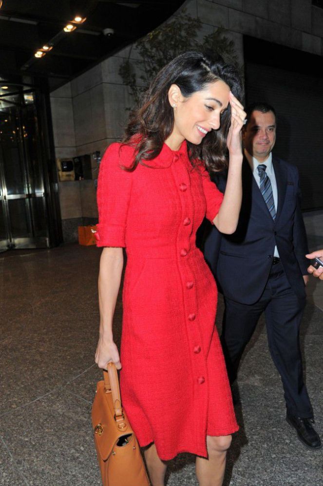 Amal-Clooney-le-30-septembre-2015_portrait_w6741
