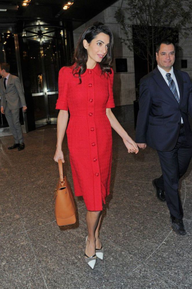 Amal-Clooney-le-30-septembre-2015_portrait_w6743