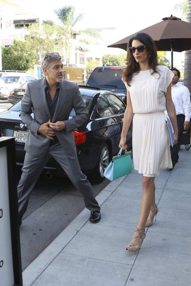 George-et-Amal-Clooney-le-22-octobre-2015_portrait_w674 (3)