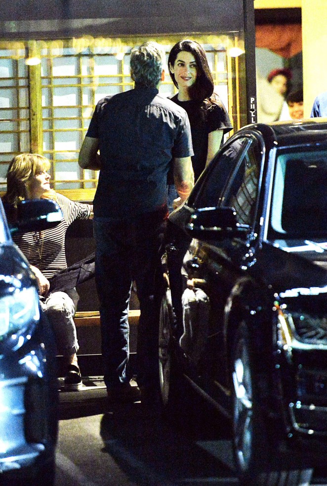 Amal-Clooney-at-Asanebo-Sushi--06-662x982