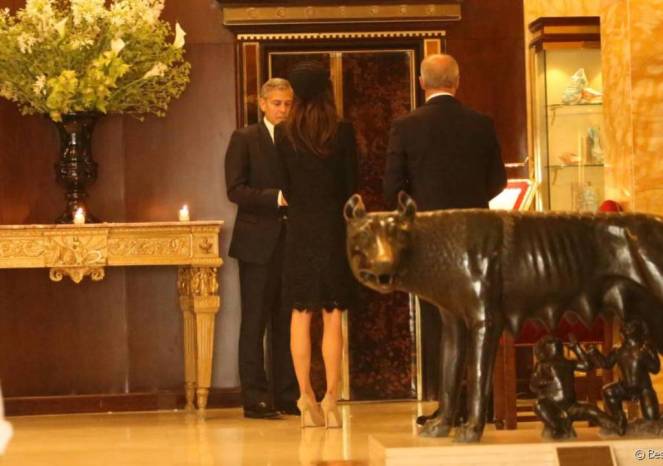 2351521-george-clooney-et-sa-femme-amal-alamuddi-950x0-1 (1)