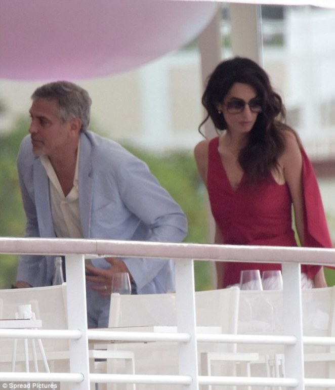 340D750200000578-3585531-image-m-61_1462995682187