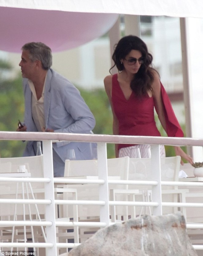 340D752700000578-3585531-image-a-59_1462995660520