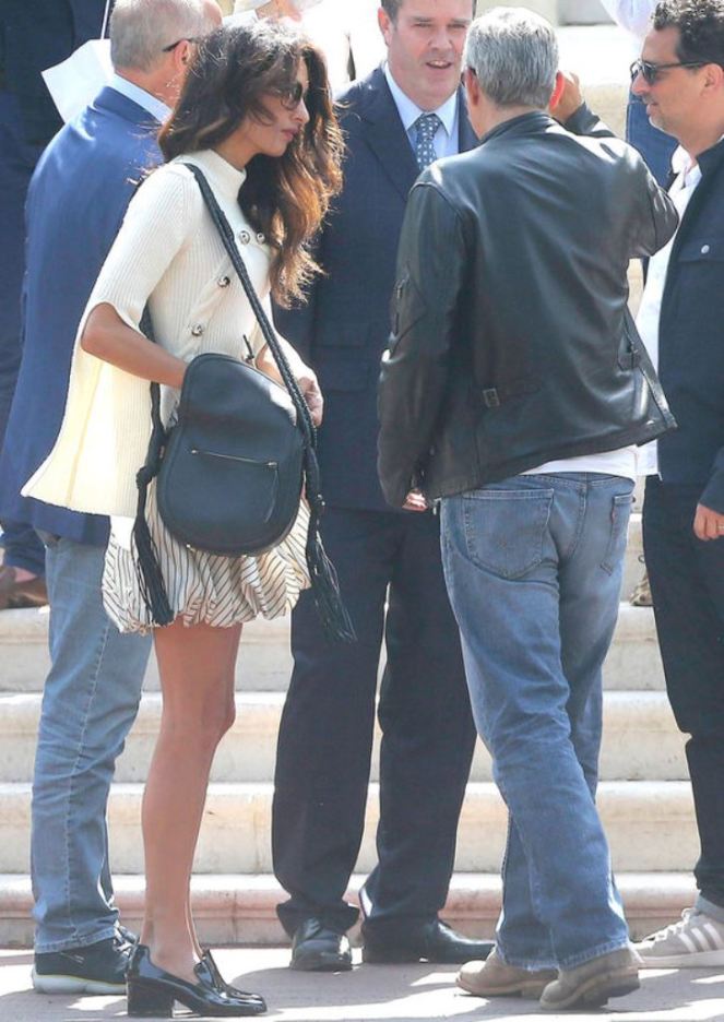 The-lawyer-s-legs-were-impossible-to-miss-535624