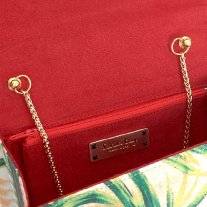 sarahsbag-tiki-temptation-collection-hibiscus-clutch-bag-open-view