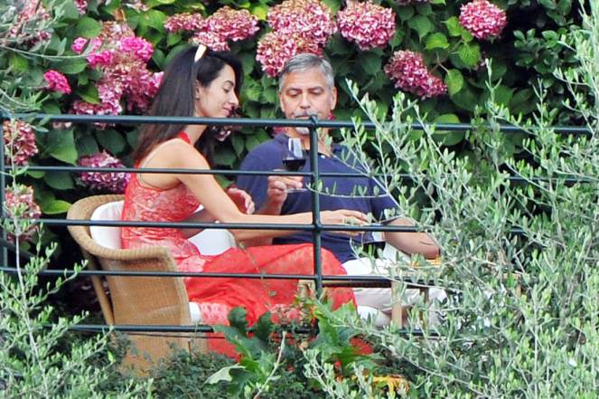 amal-george-italy-26jul16-09