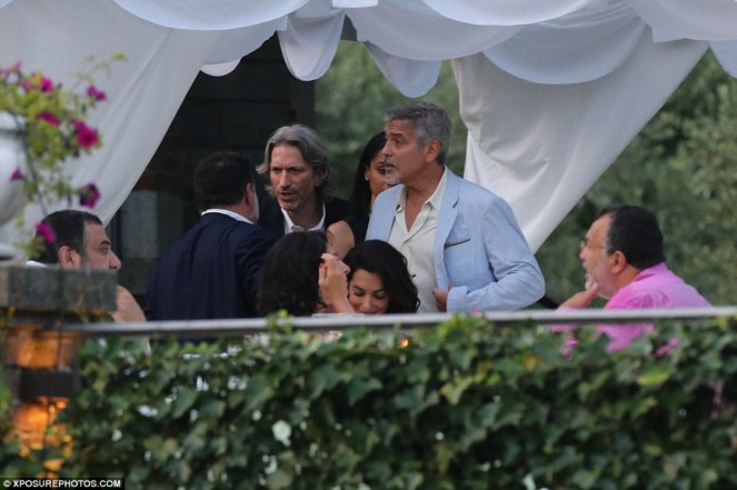 37127B1200000578-3733431-image-a-32_1470847908135