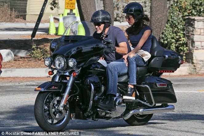 376B1FAF00000578-0-image-a-10_1471678634368