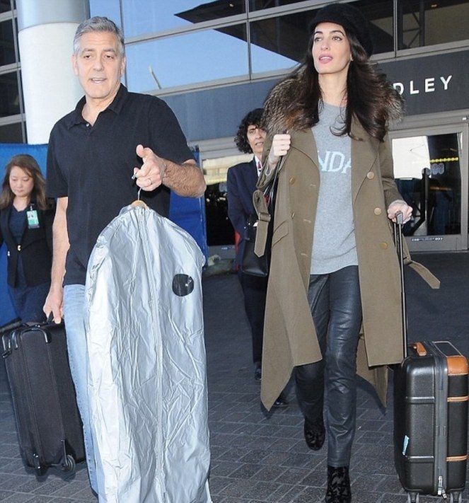 3c94a1fc00000578-4165830-image-m-9_1485560848727