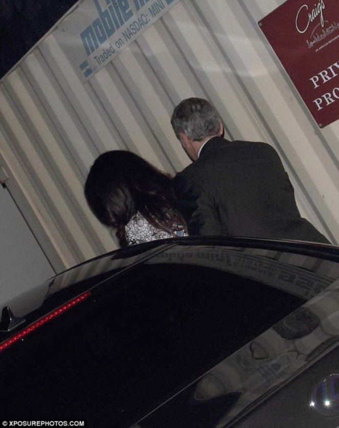 3c9e444d00000578-4168510-image-a-18_1485680090290